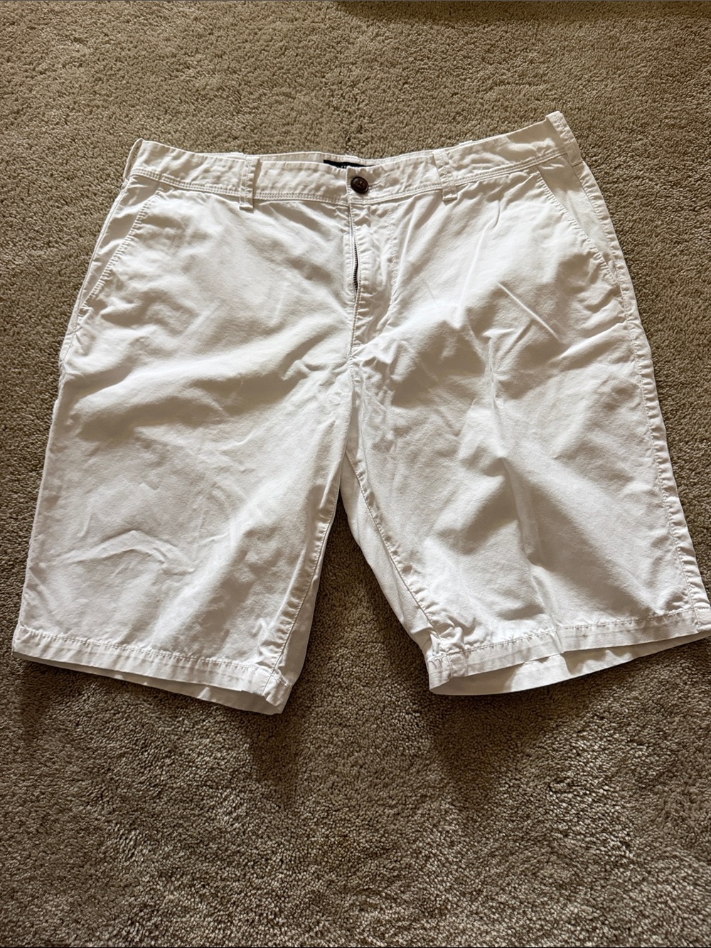 Express Men's White Flat Front Cotton Shorts